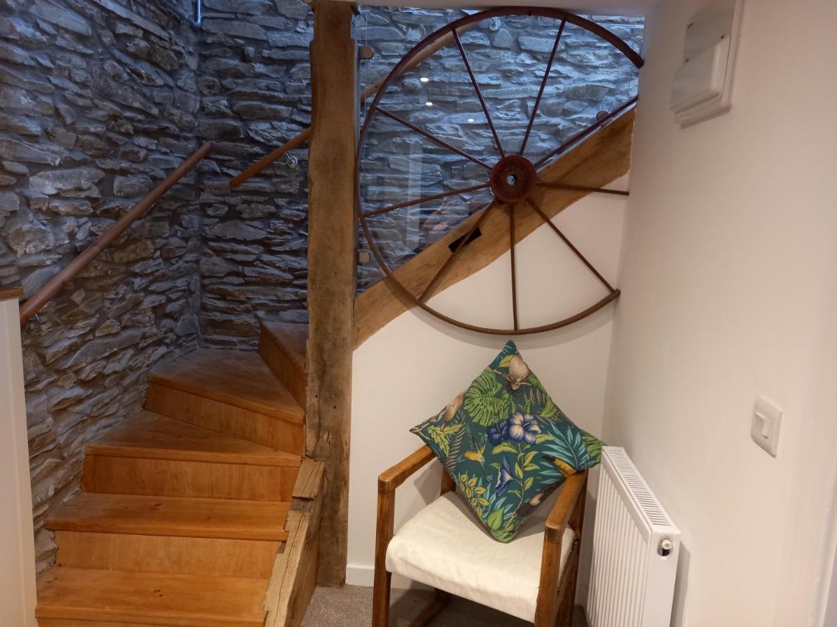 Hay Barn, Penrheol Farm, Unique Barn Conversion Билт-Уэлс Экстерьер фото